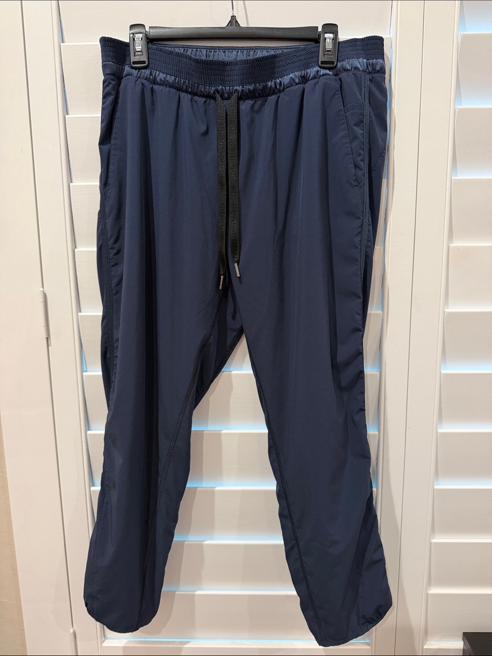 Lululemon Womens Navy Jogger Pants - Drawstring Waist size 12
